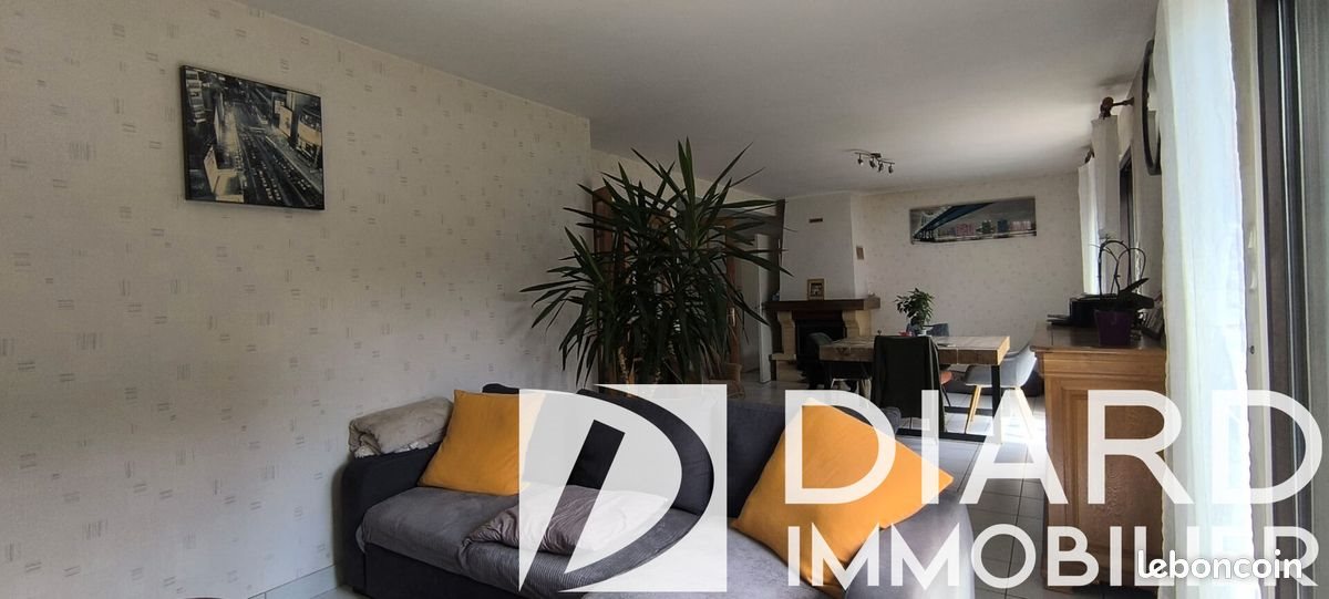 Maison à louer, 82m², Romagné