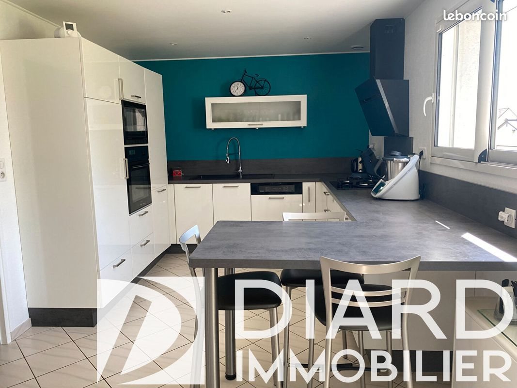 Maison à vendre, 128m², Erbrée