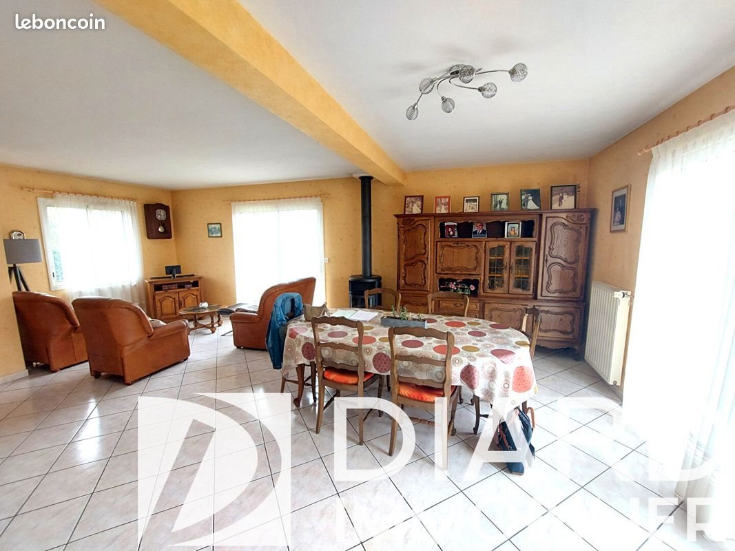 Maison à vendre, 109m², Argentré-du-Plessis