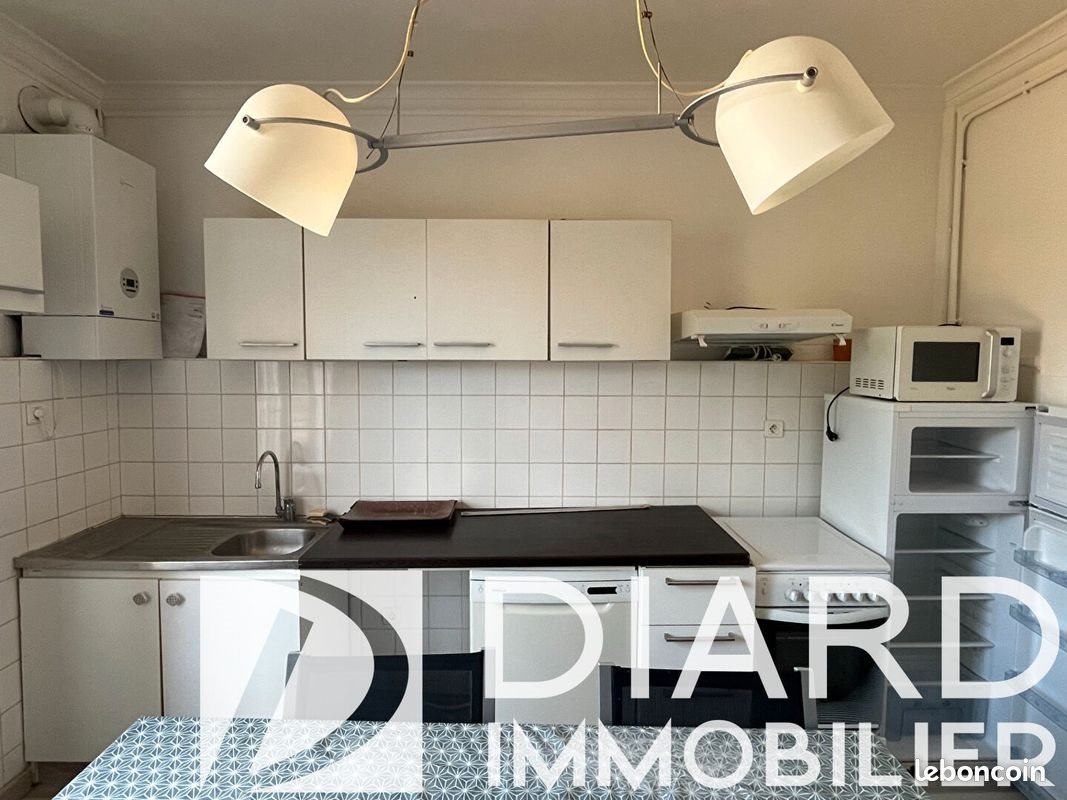 Appartement à louer, 39m², Fougères