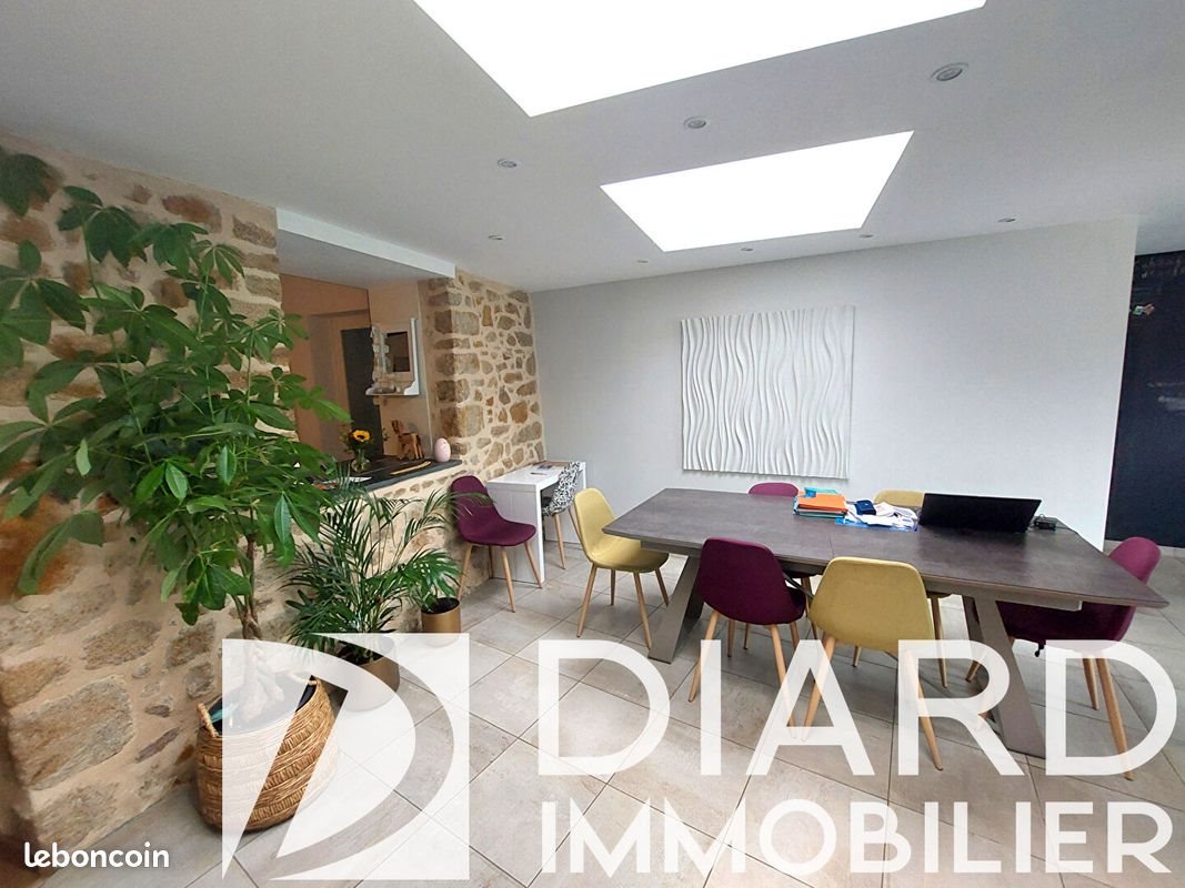 Maison à vendre, 132m², Le Pertre