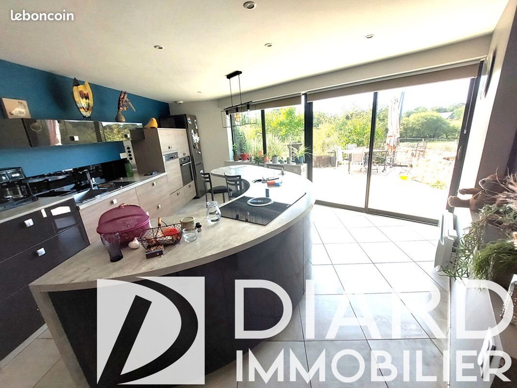 Maison à vendre, 132m², Le Pertre