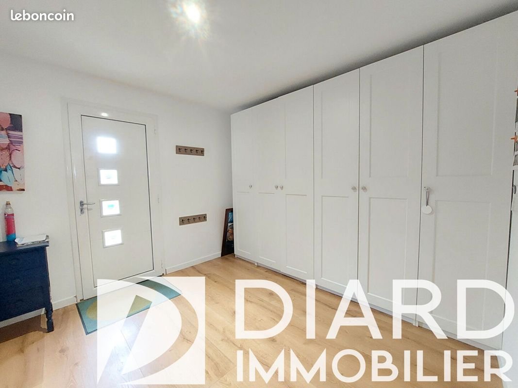 Maison à vendre, 173m², Etrelles