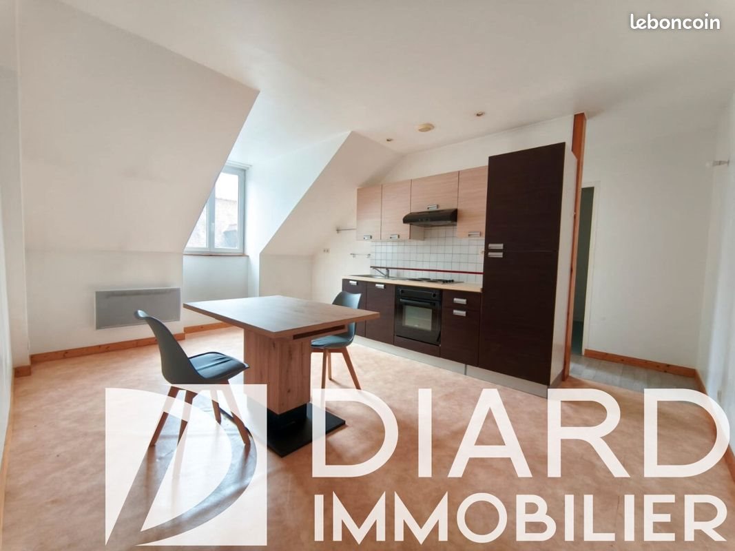 Appartement à louer, 45m², Fougères