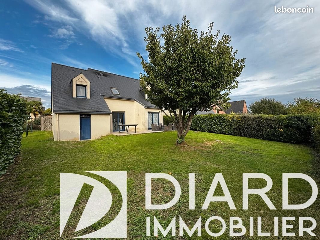 Maison à louer, 116m², Châteaubourg