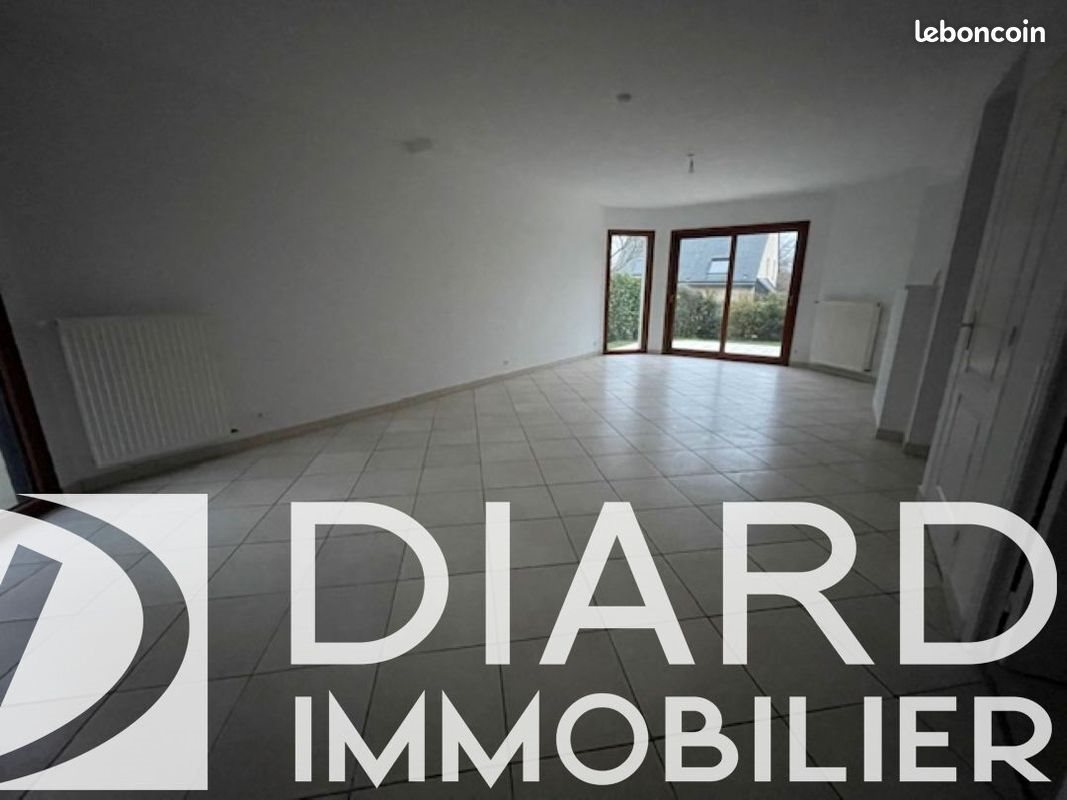 Maison à louer, 116m², Châteaubourg