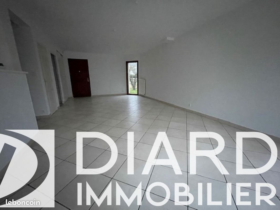 Maison à louer, 116m², Châteaubourg