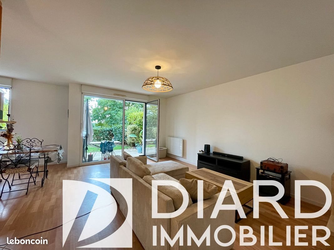 Appartement à louer, 68m², Châteaubourg