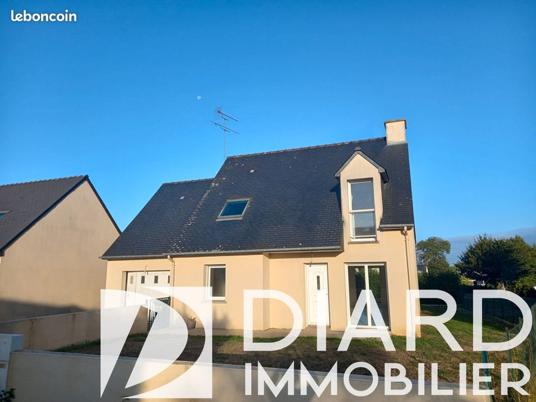 Maison à louer, 97m², Domalain