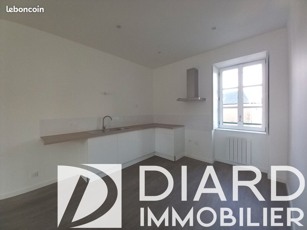 Appartement à louer, 76m², Le Pertre