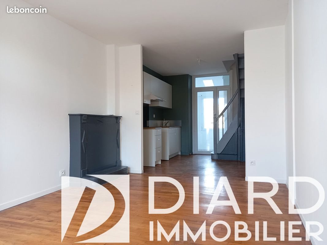 Maison à louer, 44m², Le Pertre