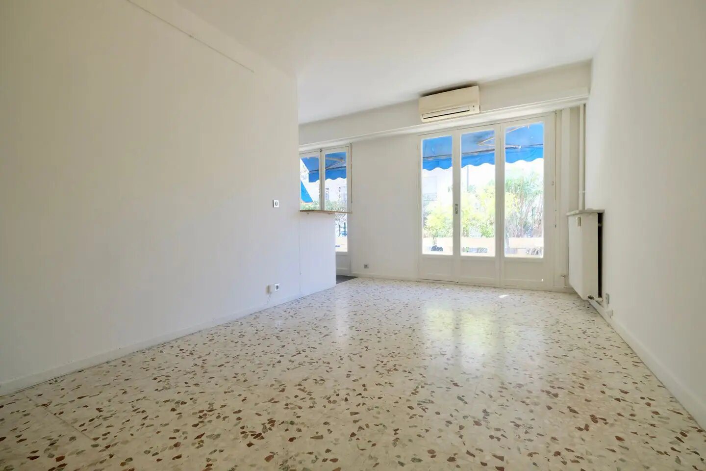 Appartement à vendre, 30m², Saint-Laurent-du-Var