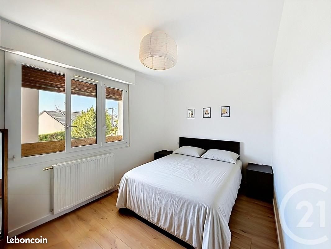 Maison à vendre, 115m², Quelaines-Saint-Gault