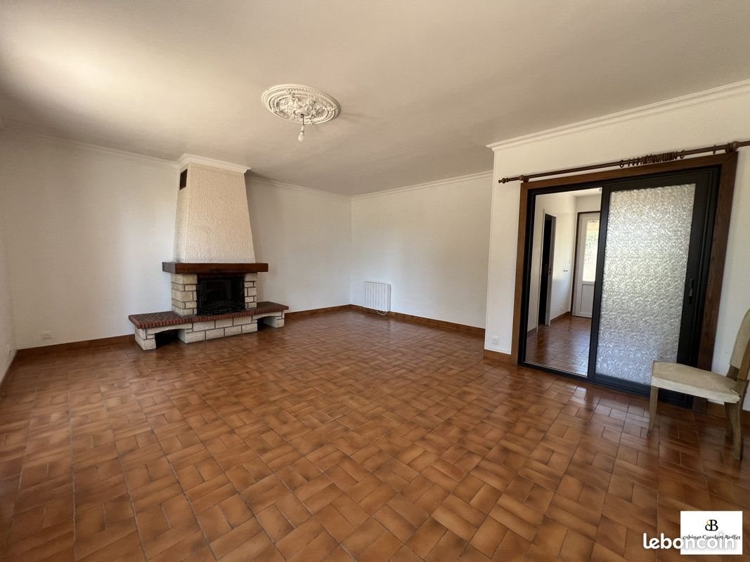 Maison à louer, 91m², Alligny-Cosne