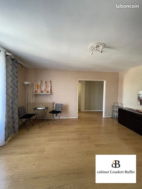 Appartement à louer, 34m², Cosne-Cours-sur-Loire