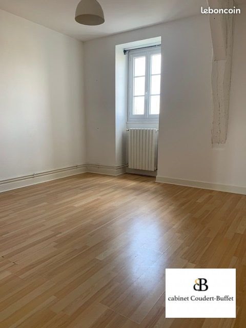 Appartement à louer, 38m², Cosne-Cours-sur-Loire