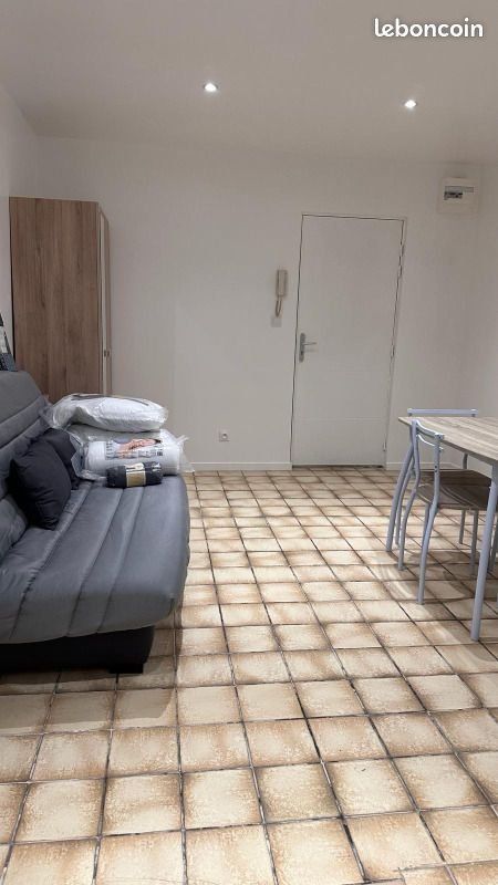 Appartement à louer, 26m², Saint-Quentin