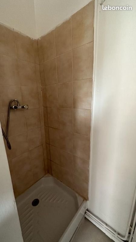 Appartement à louer, 16m², Saint-Quentin