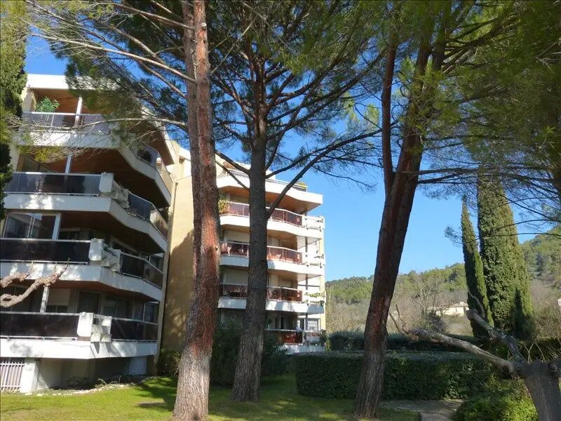 Appartement à louer, 29m², Aix-en-Provence