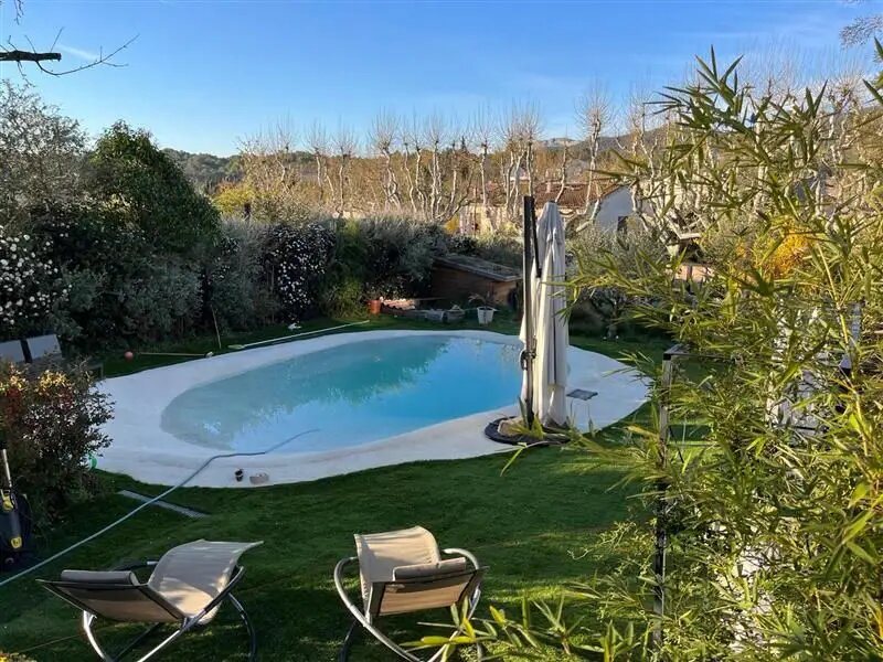 Maison à louer, 130m², Gréasque