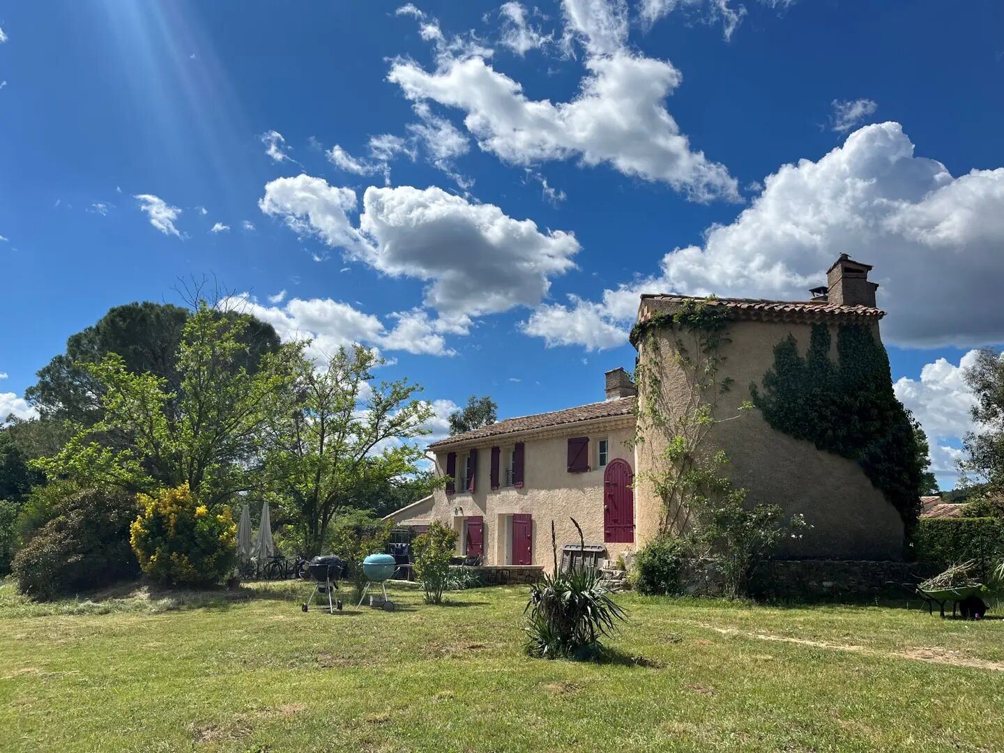Maison à louer, 117m², Châteauneuf-le-Rouge