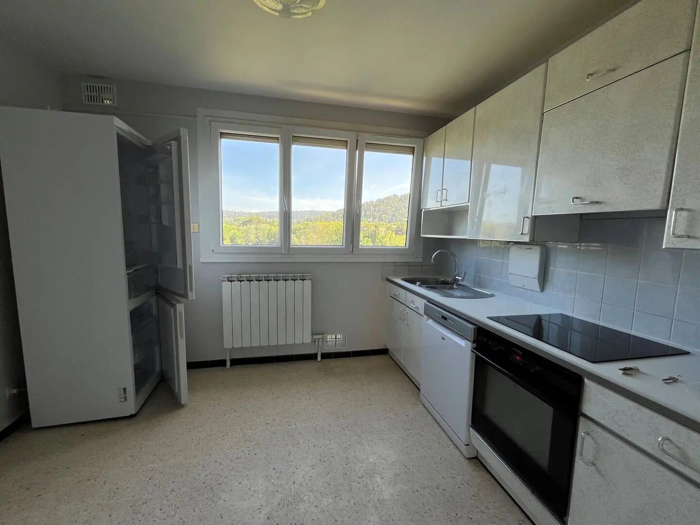 Appartement à louer, 80m², Aix-en-Provence