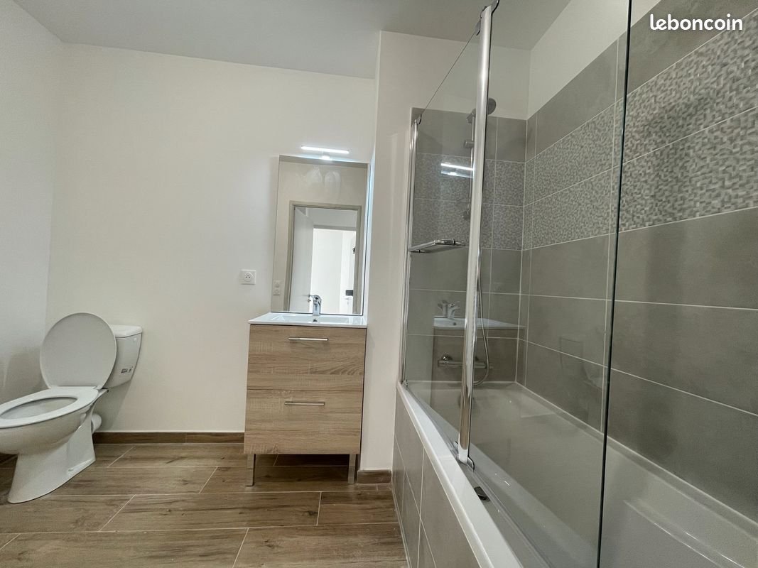 Appartement à louer, 61m², Marseille 9ème