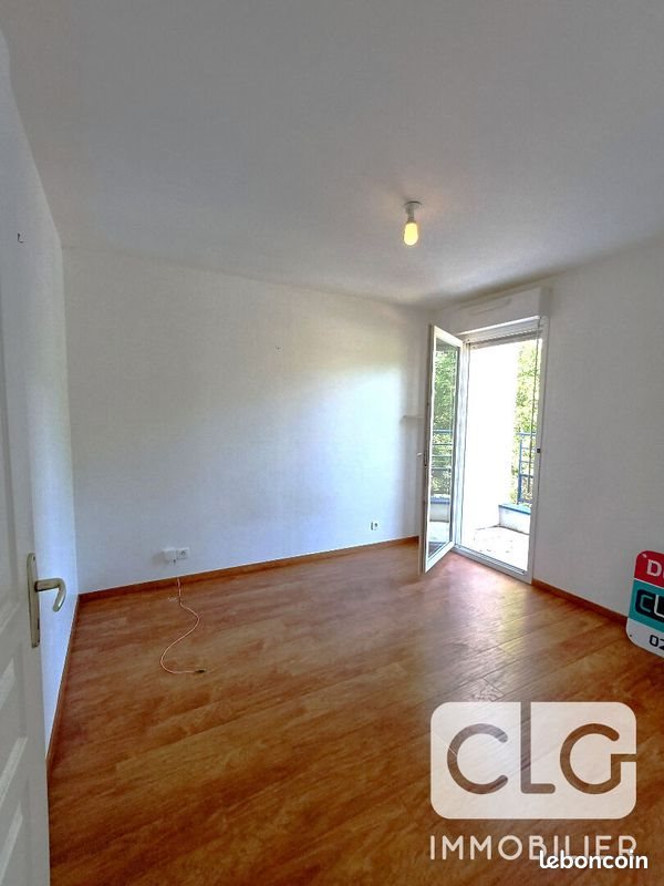 Appartement à louer, 72m², Plomelin