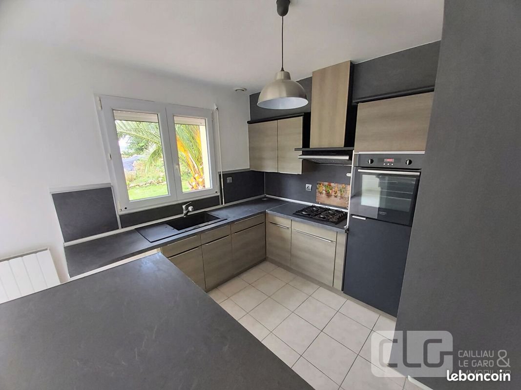 Maison à louer, 93m², Pluguffan