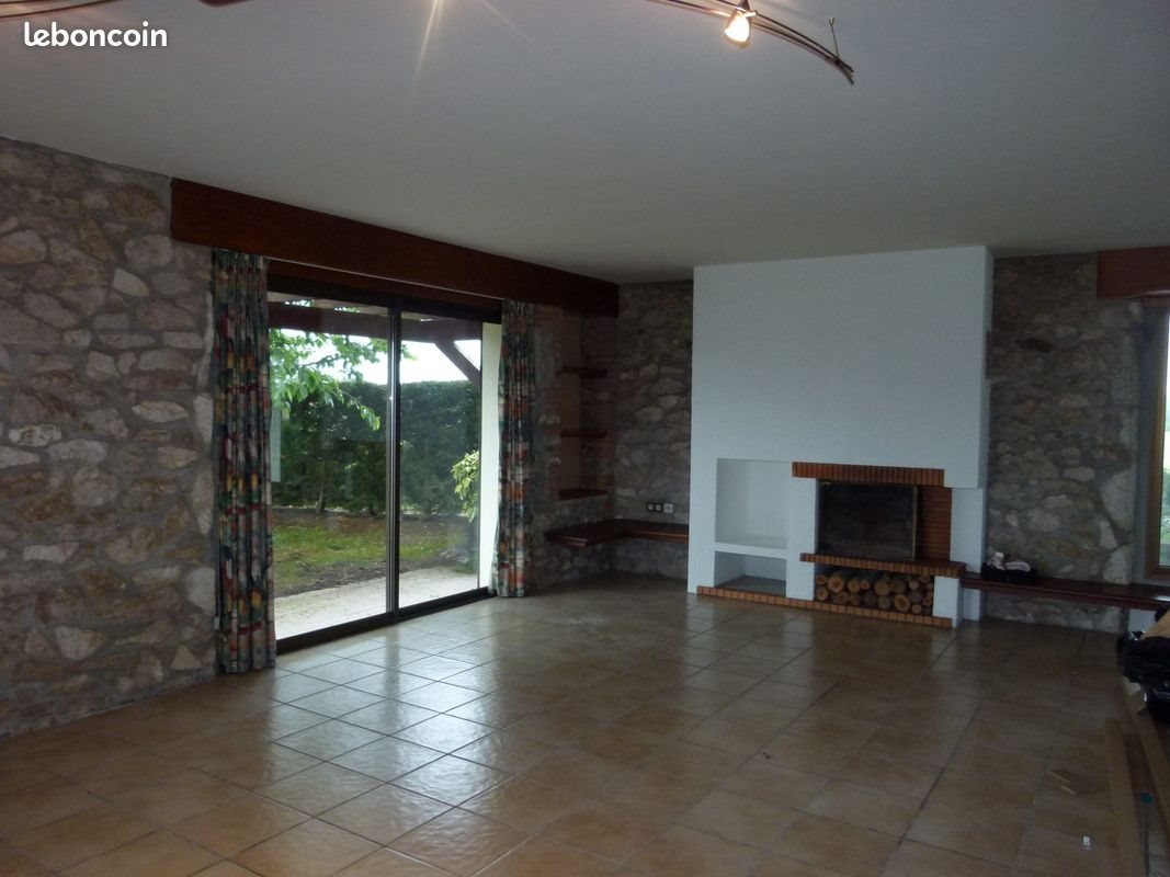 Maison à louer, 173m², Saint-Sever