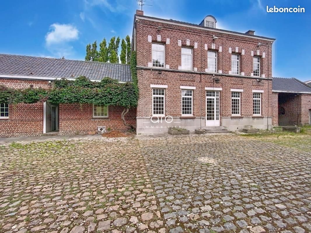 Maison à vendre, 245m², Fretin