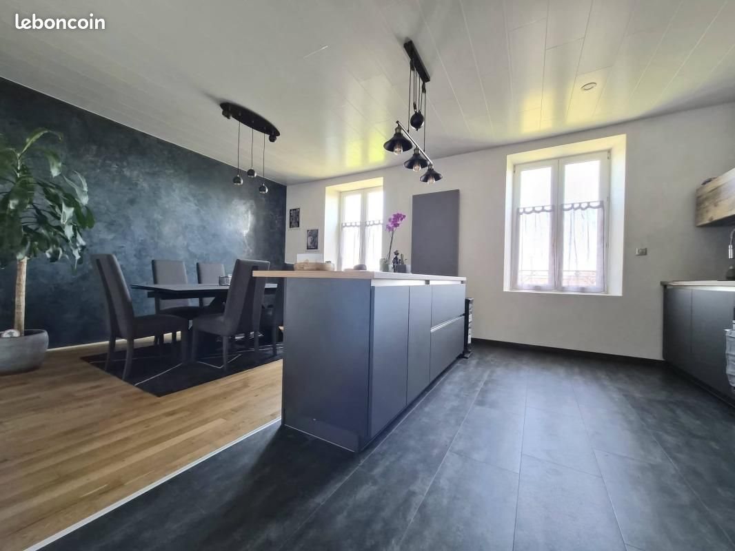 Appartement à vendre, 121m², Lunéville