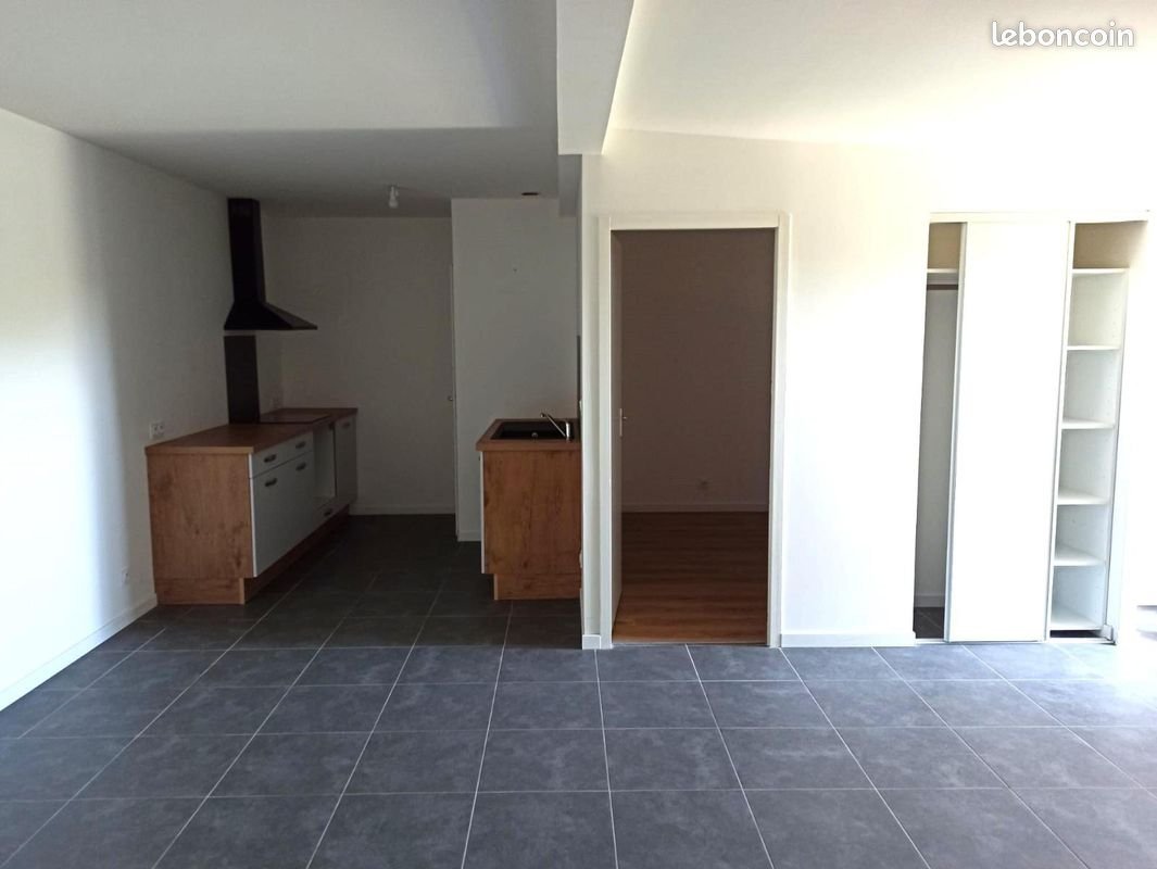 Maison à louer, 59m², Sadirac
