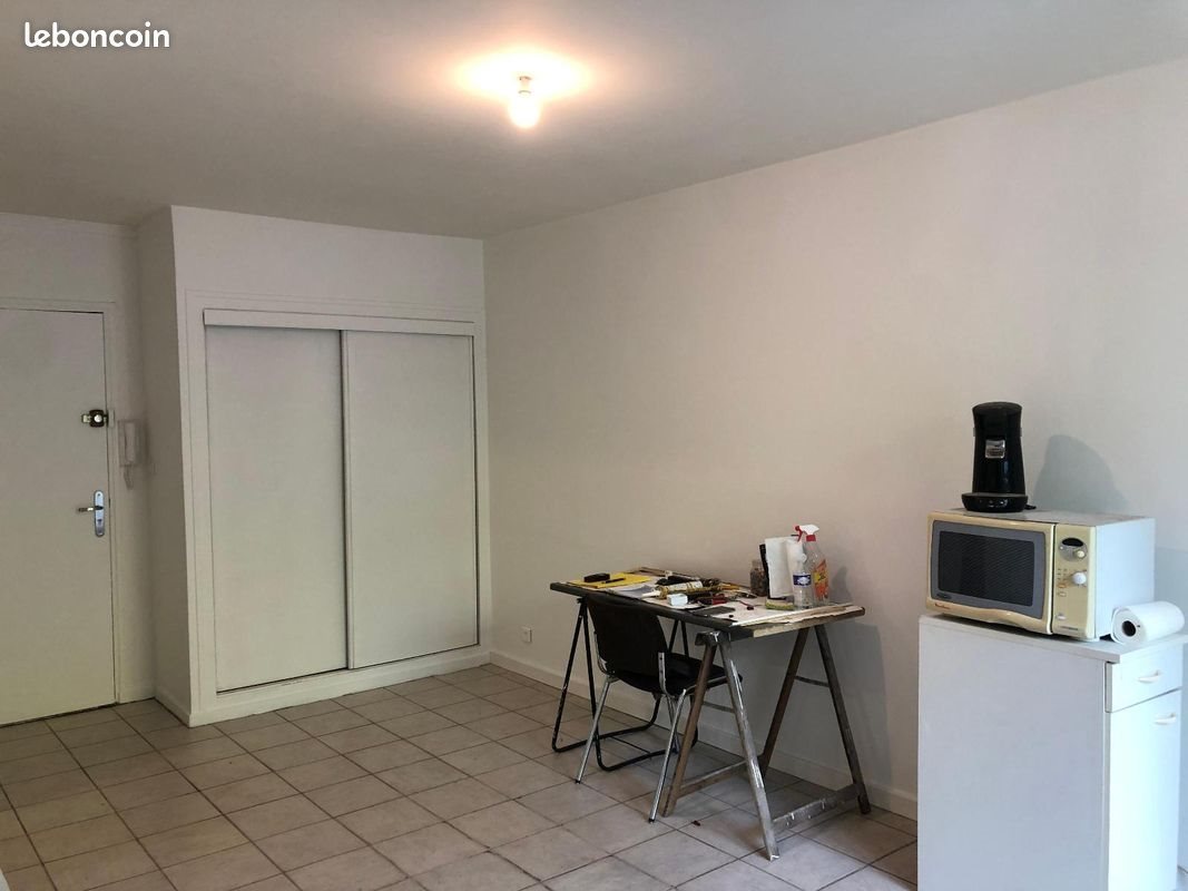 Appartement à louer, 24m², Talence