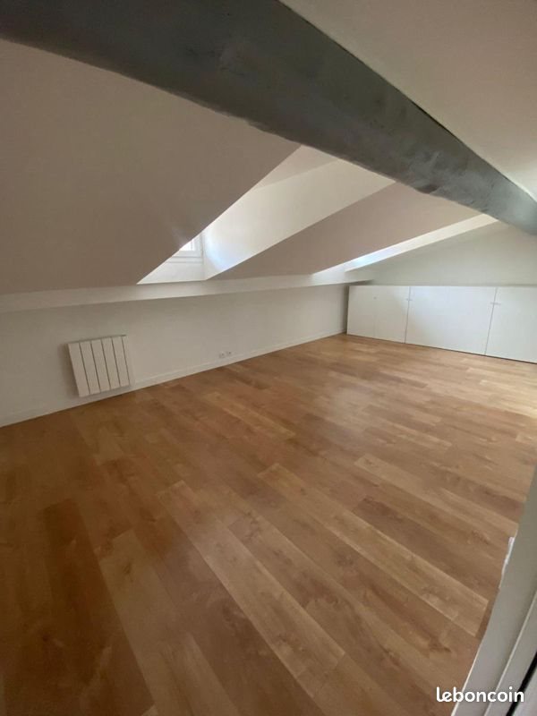 Appartement à louer, 59m², Bordeaux