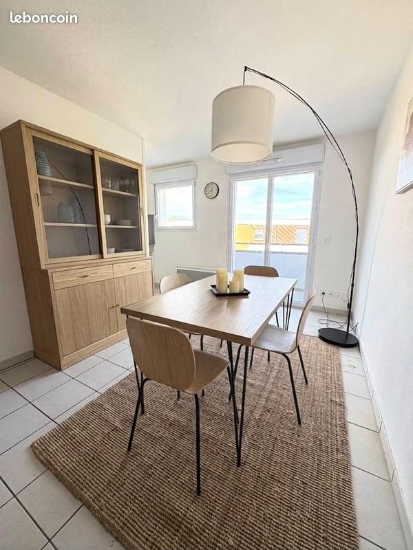 Appartement à louer, 49m², Bègles