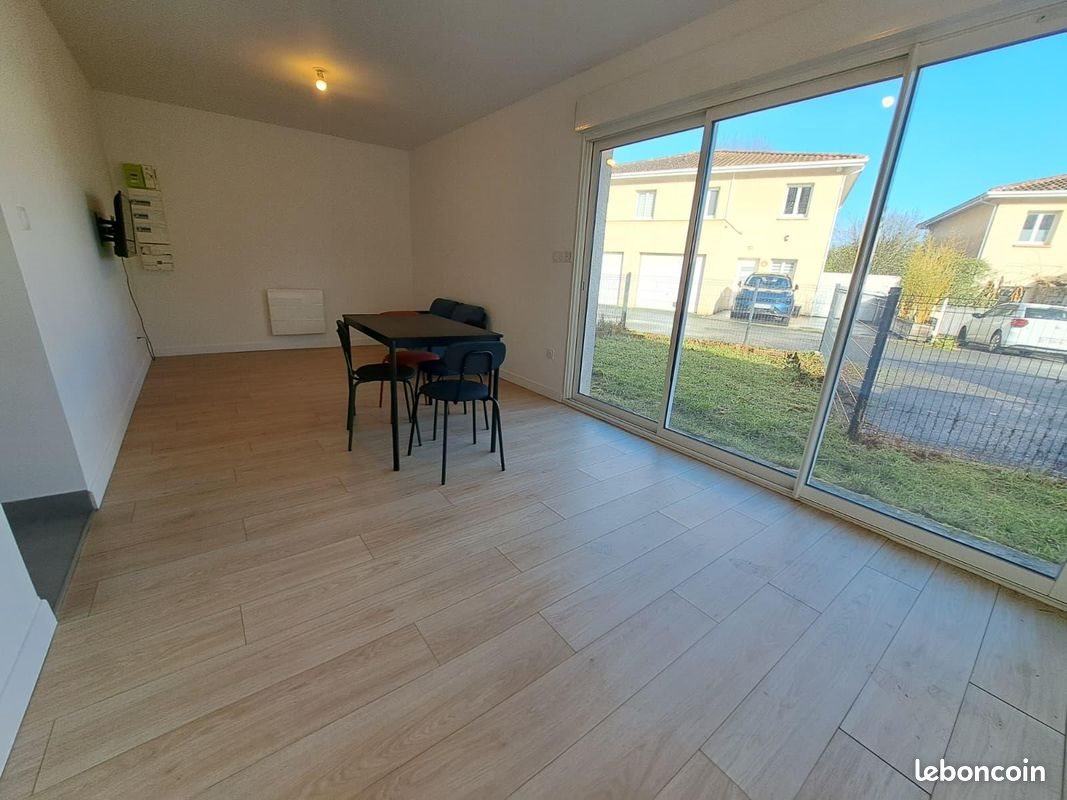 Appartement à louer, 41m², Pompignac