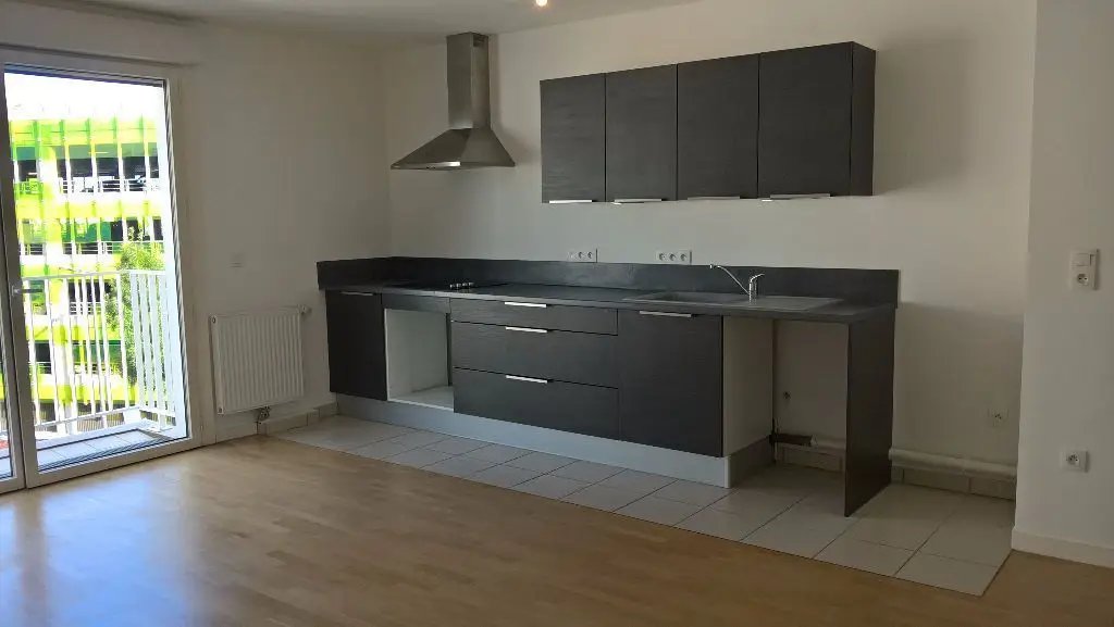 Appartement à louer, 47m², Massy