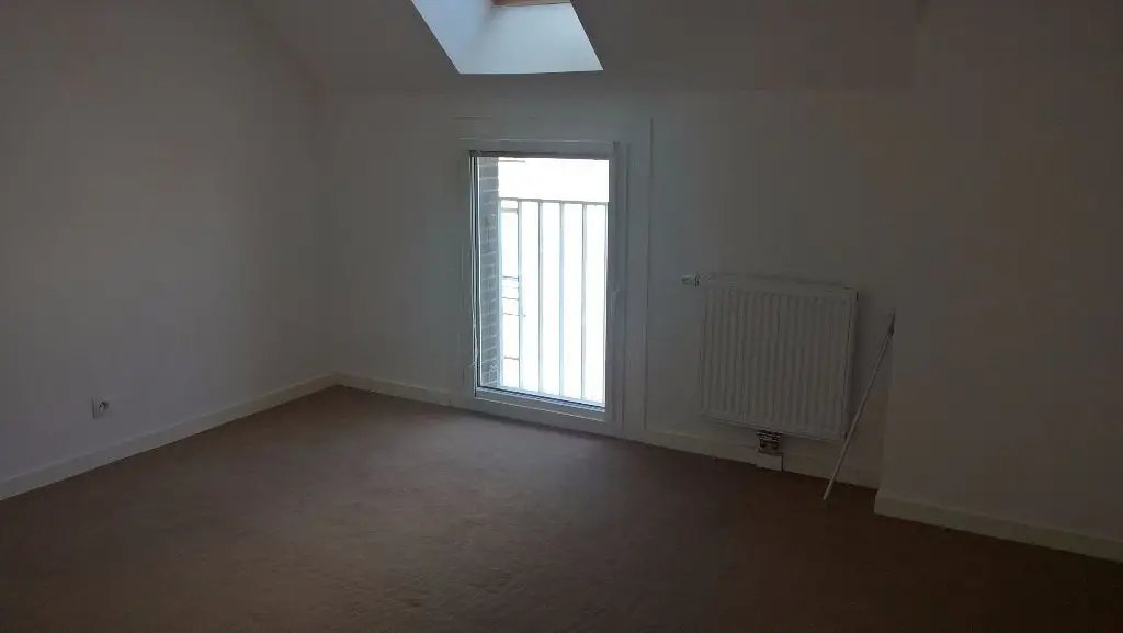 Appartement à louer, 47m², Massy