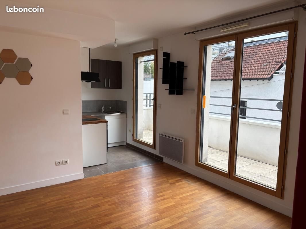 Appartement à louer, 35m², Courbevoie