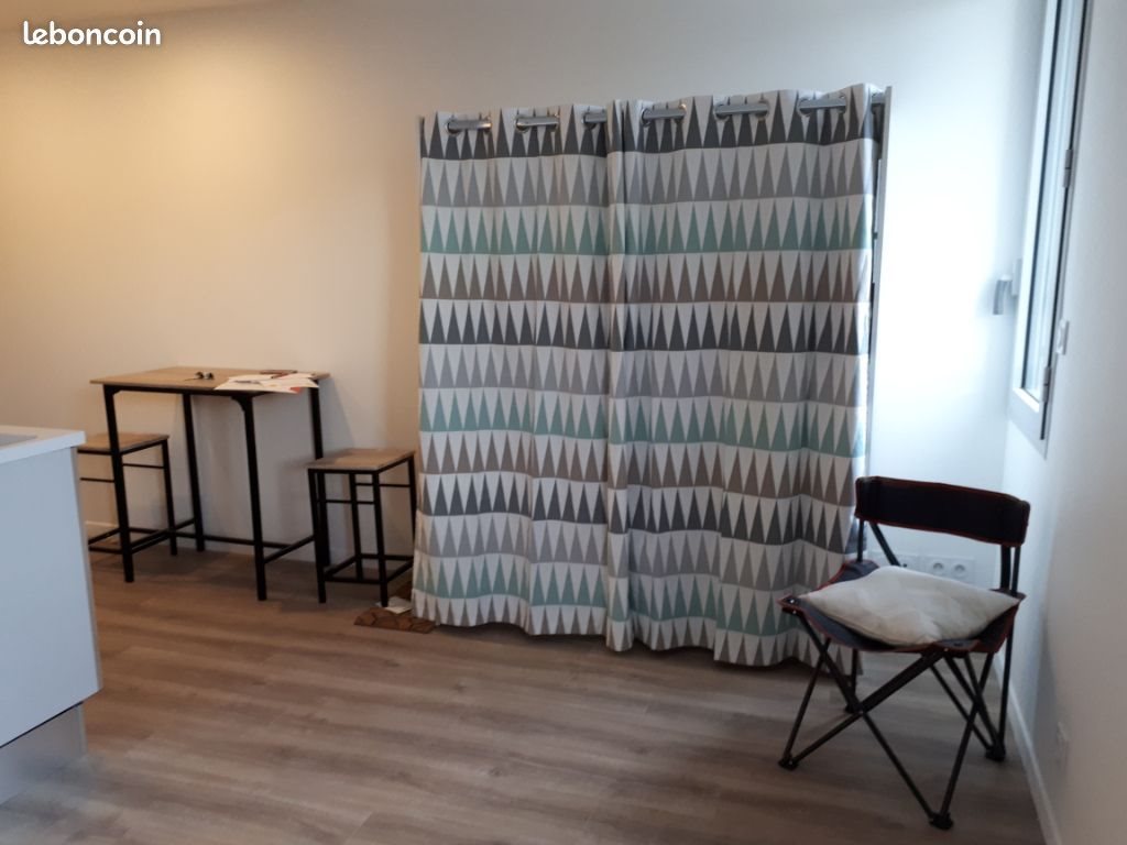 Appartement à louer, 21m², Massy