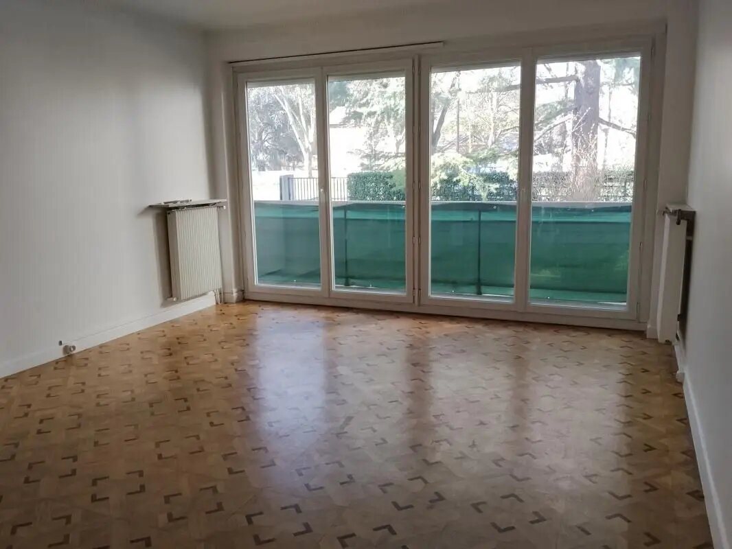 Appartement à louer, 73m², Antony