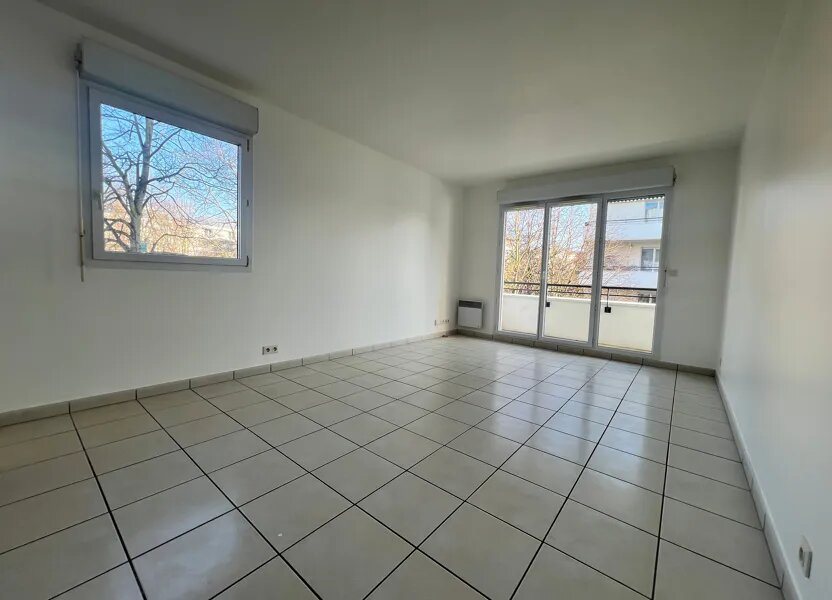 Appartement à louer, 40m², Massy