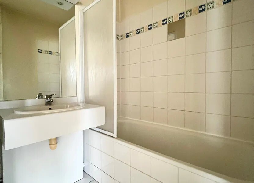 Appartement à louer, 40m², Massy