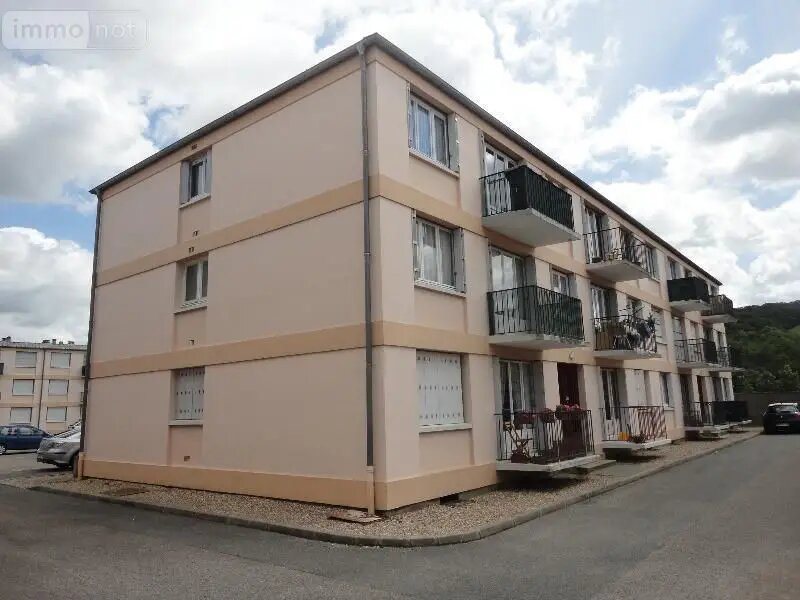 Appartement à louer, 73m², Gravigny