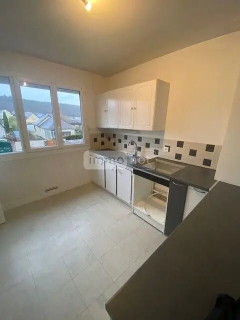 Appartement à louer, 73m², Gravigny