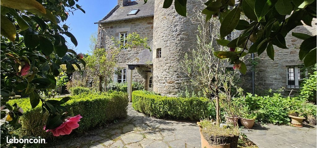 Maison à vendre, 242m², Quintin