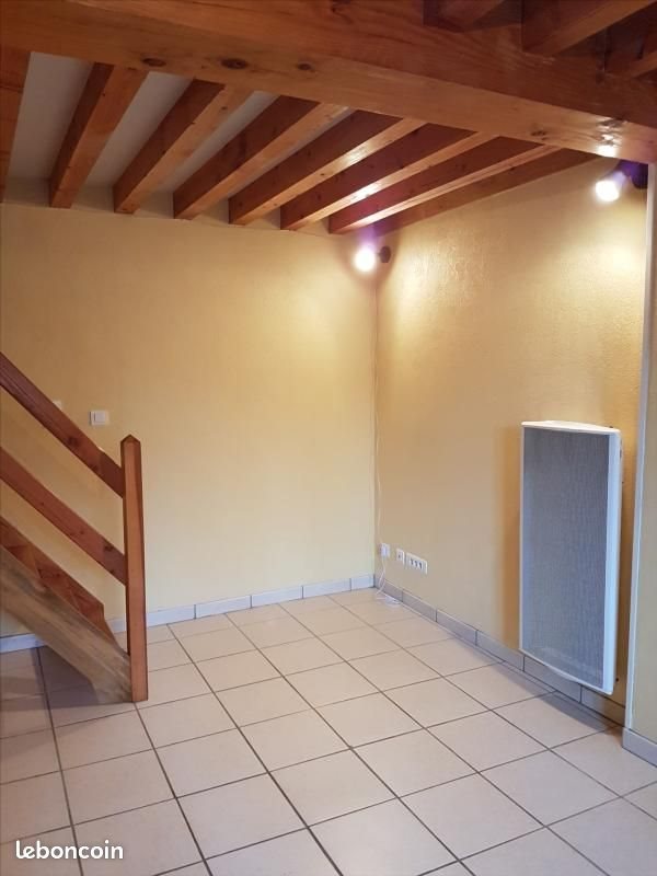 Maison à louer, 35m², Maringues