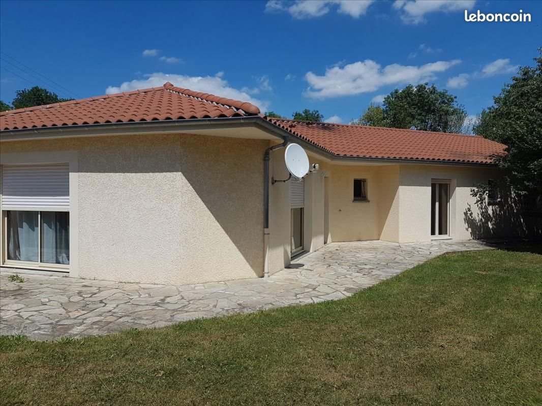 Maison à louer, 135m², Marsat