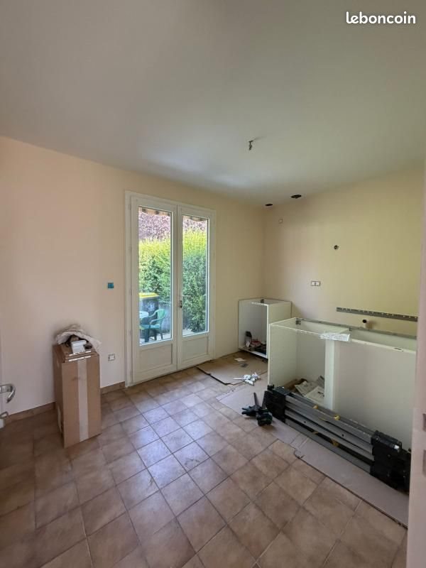 Maison à louer, 76m², Maringues